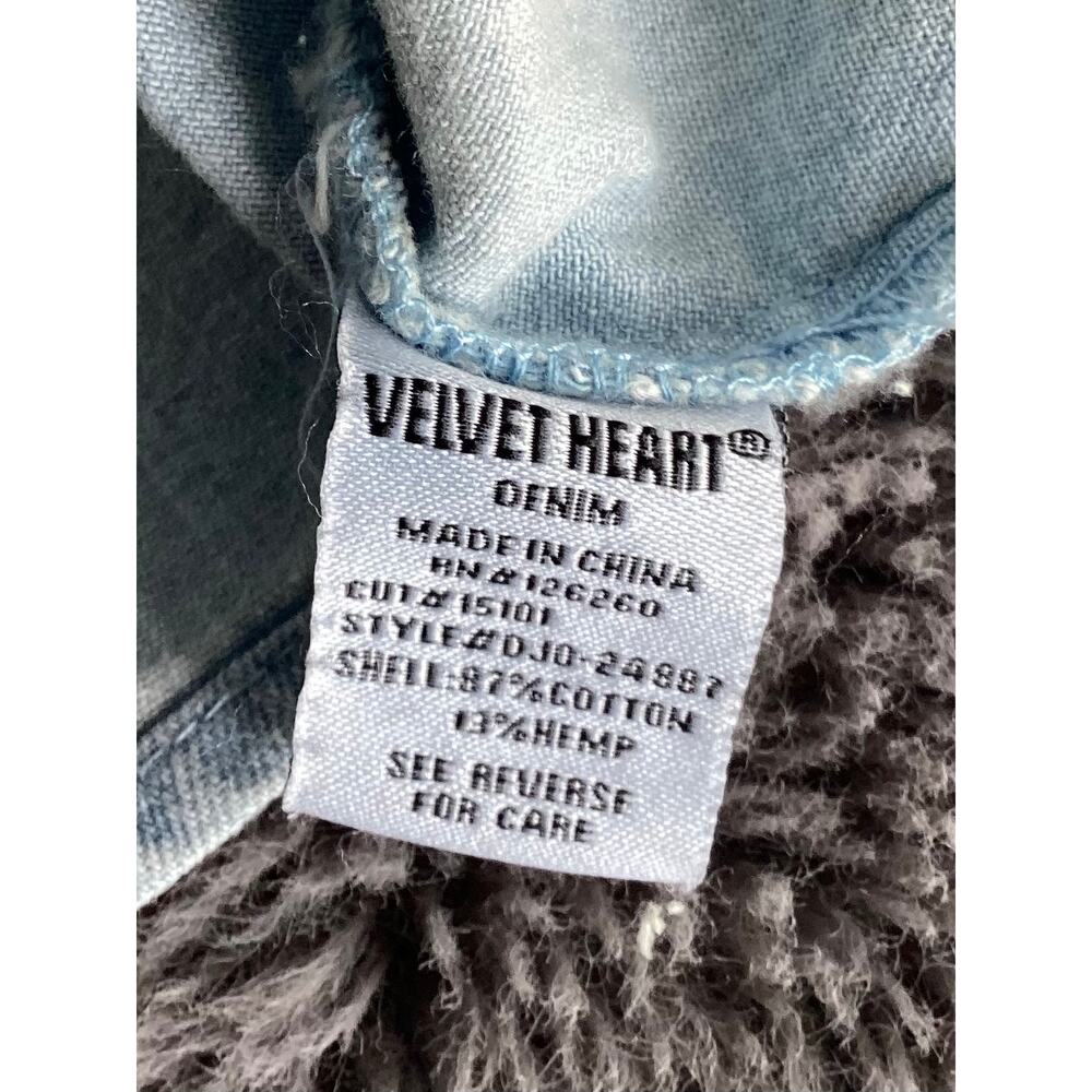 Velvet Heart Light Blue Denim Blouse with Front Tie - Size M - Picture 9 of 9